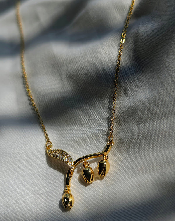 Daily ware anti ternish neckpiece