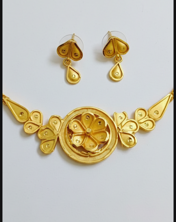 Chokar set 24crt gold plated