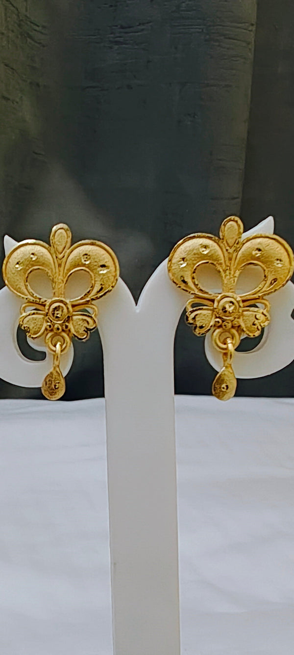 Earring 24crt gold plated