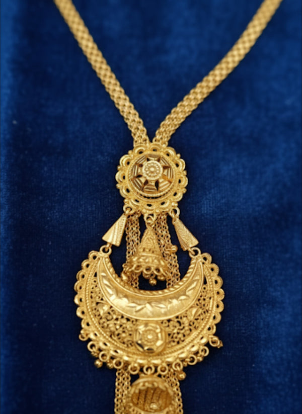 Sitahar mid length 24 carate gold plated