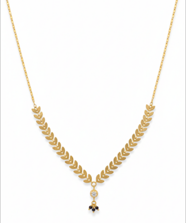 Neckpiece simple elegant