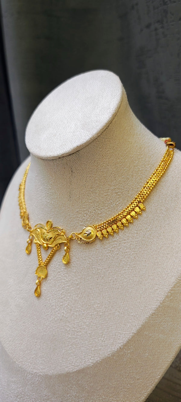 Slick Necklace, 24crt gold plated