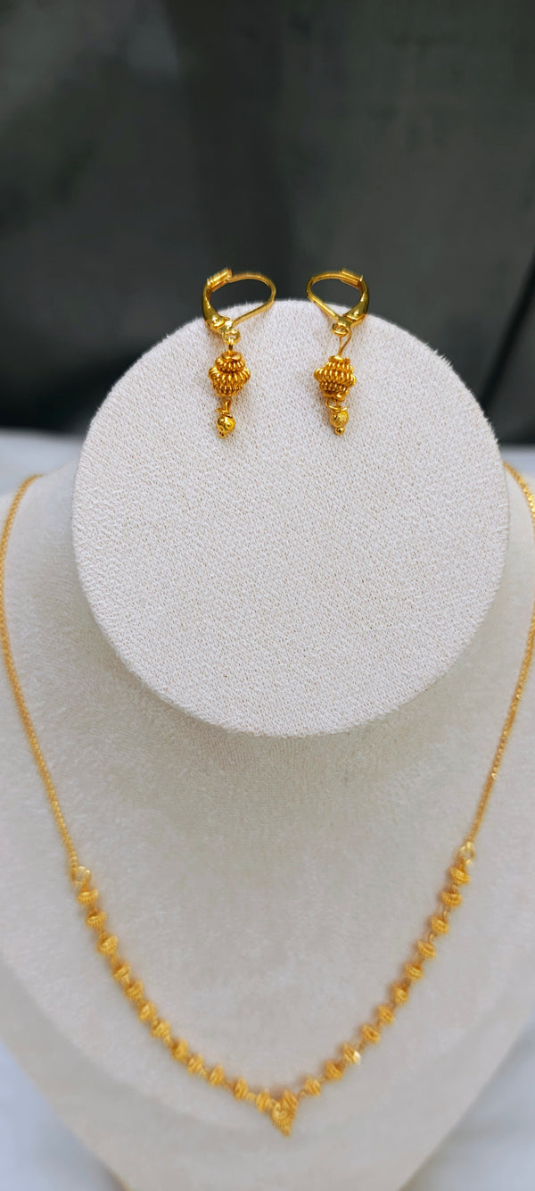 Dokia chain with earring